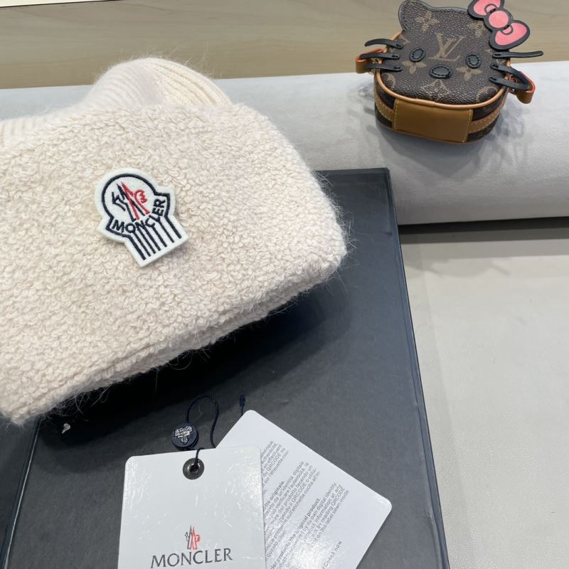 Moncler Caps